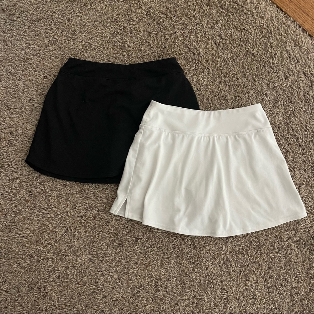 Set of 2 girls athletic skorts, Dicks Sporting Goods DSG, black & white